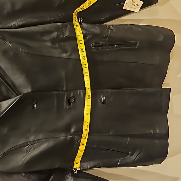 LADIES LEATHER JACKET - Picture 3 of 4